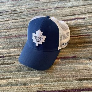 Toronto Maple Leafs SnapBack Trucker Hat